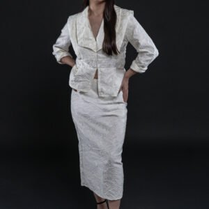 Falda blanca conjunto estructurado